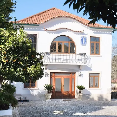 Solar Das Laranjeiras Bed & Breakfast
